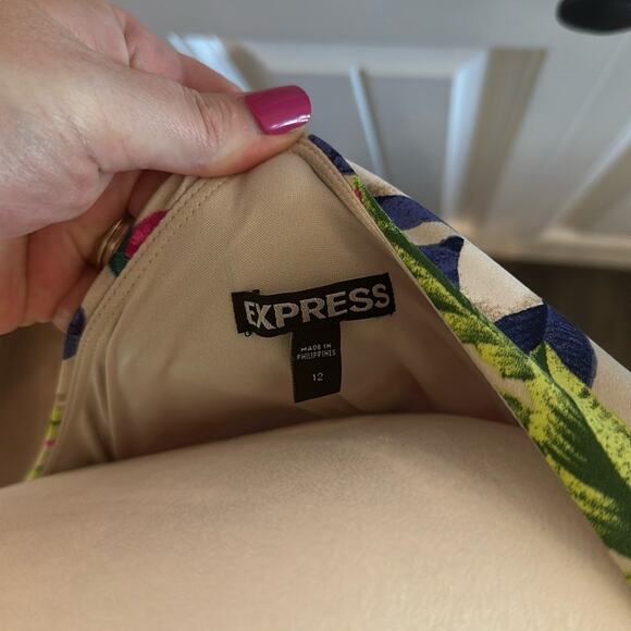 Express 12 Tropical Floral One Shoulder Ruched Dress - Picture 8 of 11